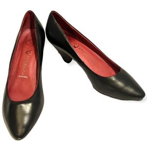 Jeffery Campbell Handmade Ibiza Last Black "Becky" Kitten Heels, Leather, Sz 7.5